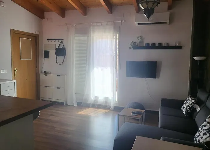 Piso Con Terraza En Cabanyal